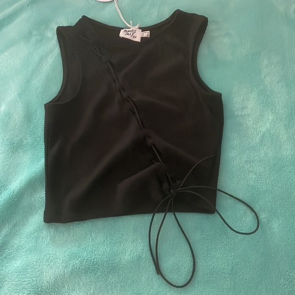 Princess Polly Weekend Love Top Black NWT size 6 - Picture 7 of 12
